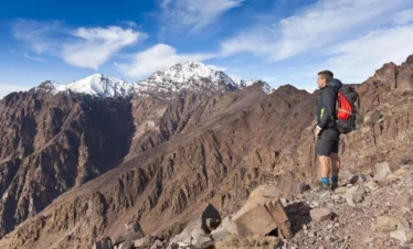 trekking
